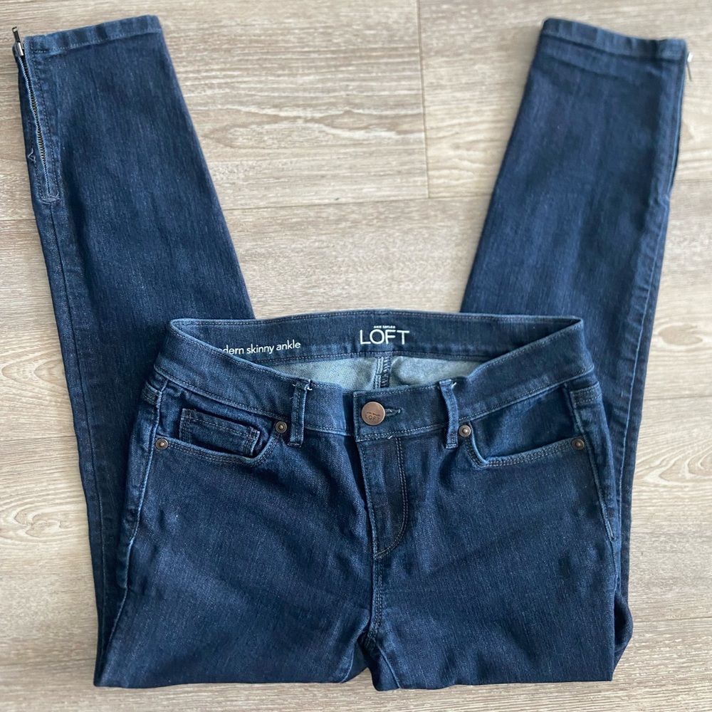 LOFT Petite Skinny Modern Jeans